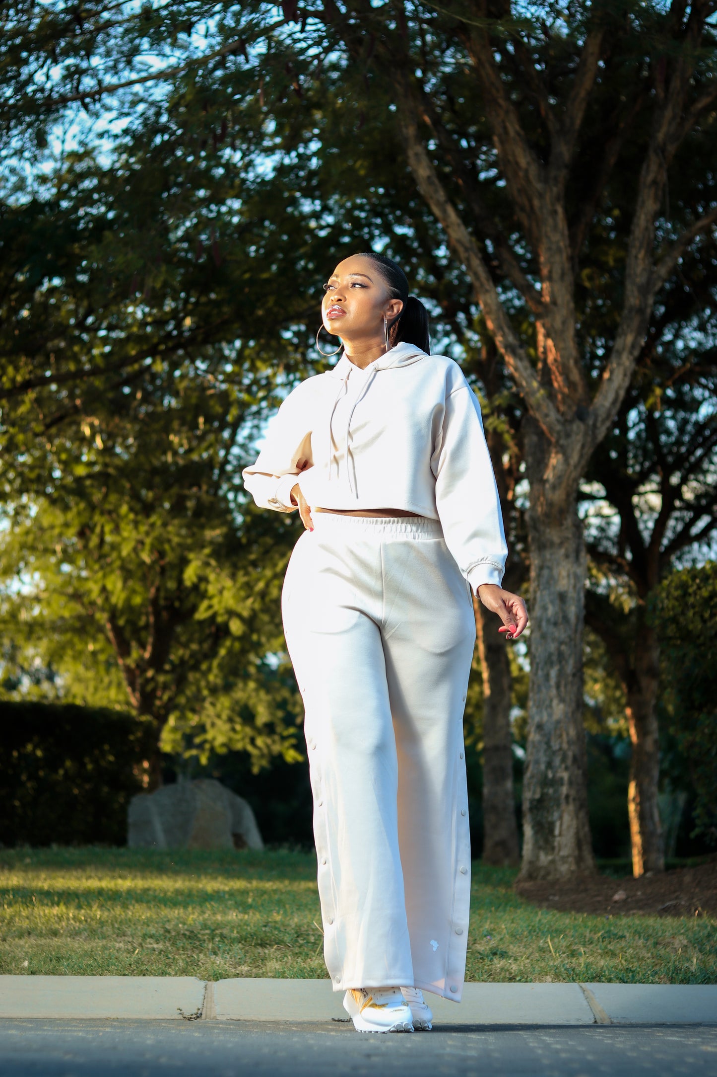 Ladies button-up loose wide leg pants (beige)